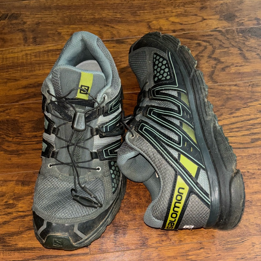 Salomon X Mission 3 Gray and Green Trail Running Shoes Men’s 9.5 Hiking Shoes